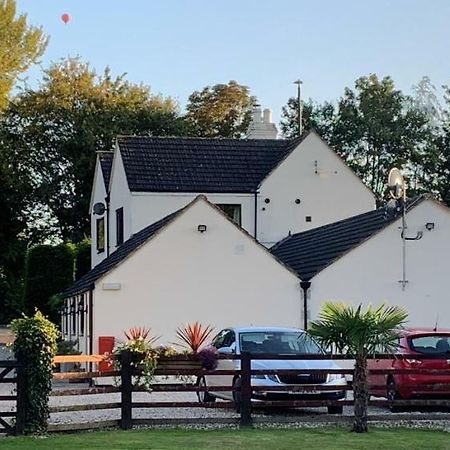 Bed and Breakfast Hope Orchard Cheltenham Esterno foto