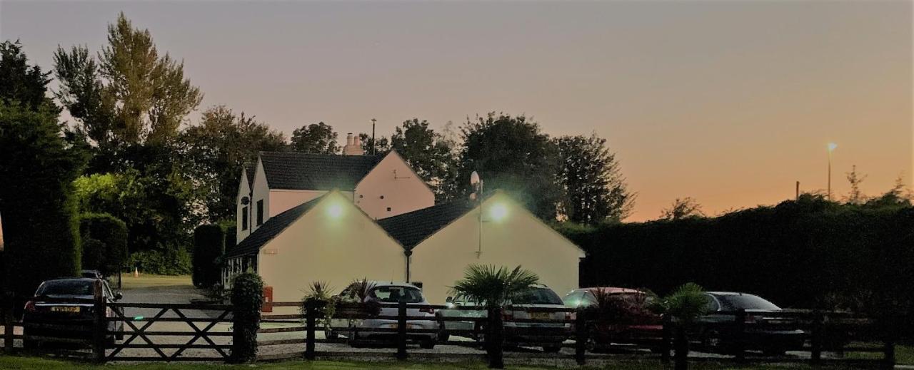 Bed and Breakfast Hope Orchard Cheltenham Esterno foto